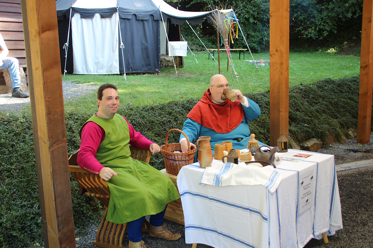 %_tempFileName09_21_Mittelalterfest_01%