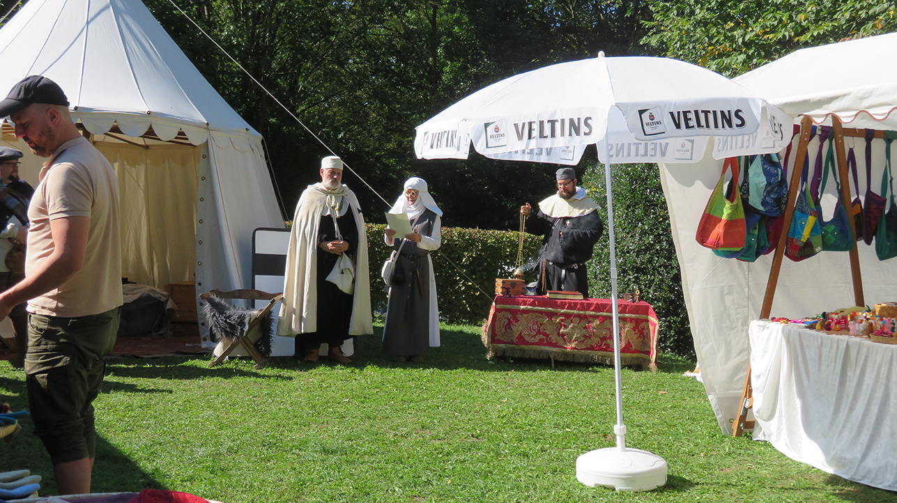 %_tempFileName09_21_Mittelalterfest_35%