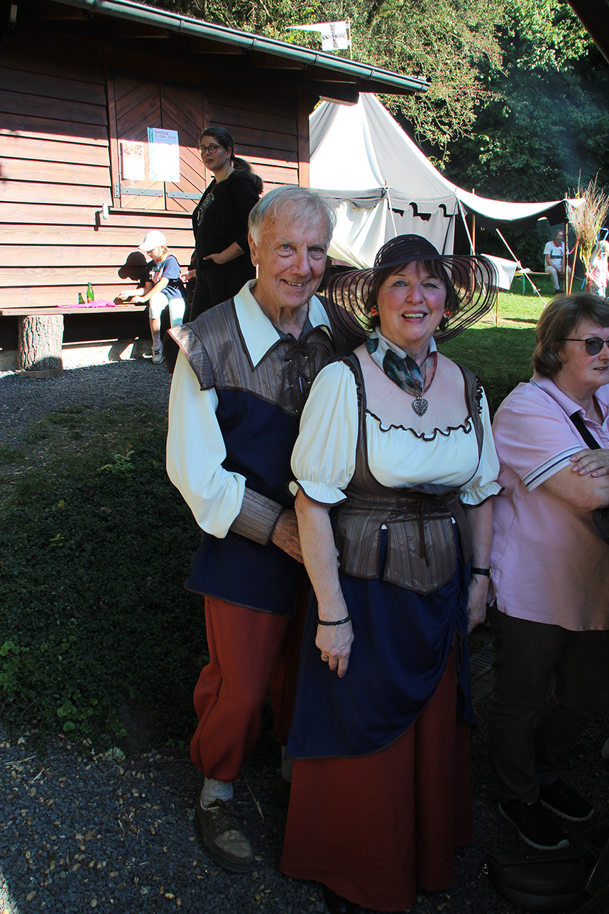 %_tempFileName09_21_Mittelalterfest_51%