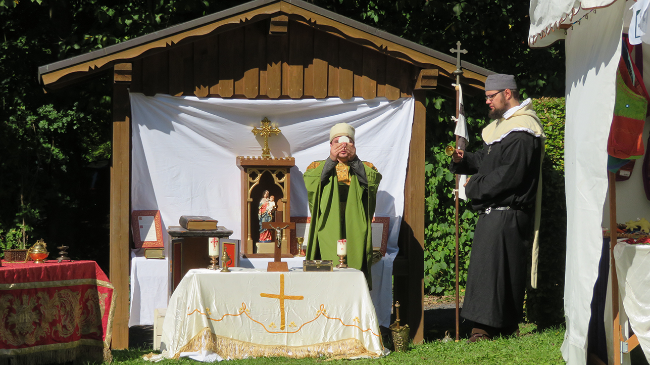 %_tempFileName09_21_Mittelalterfest_54%