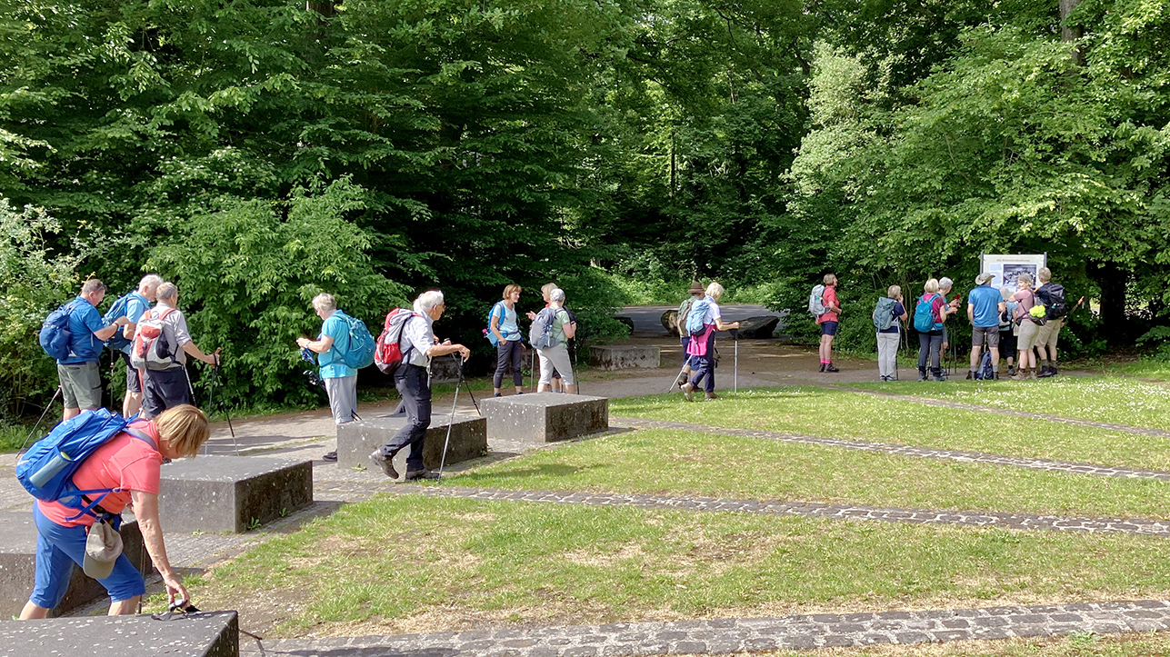 %_tempFileNameRheinBurgenWeg_11%