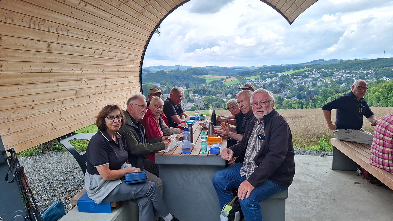 %_tempFileNameMi-Esselsteig_11%