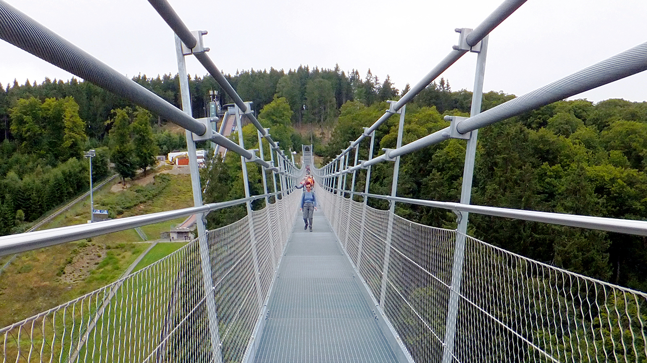 %_tempFileName08-17-Skywalk_09%