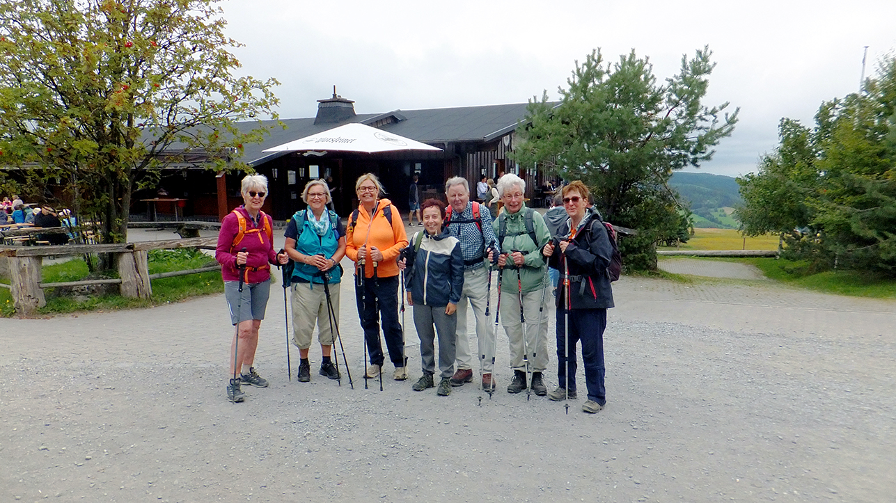 %_tempFileName08-17-Skywalk_27%