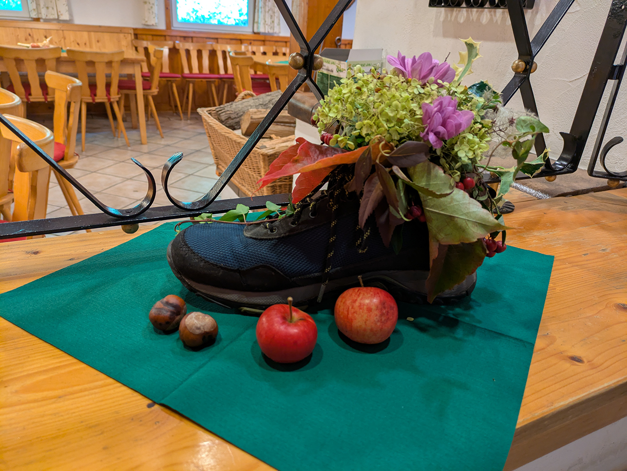 %_tempFileName10-04-Wandertag_05%