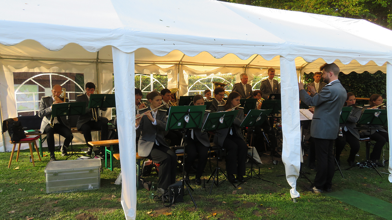 %_tempFileName10-04-Wandertag_41%