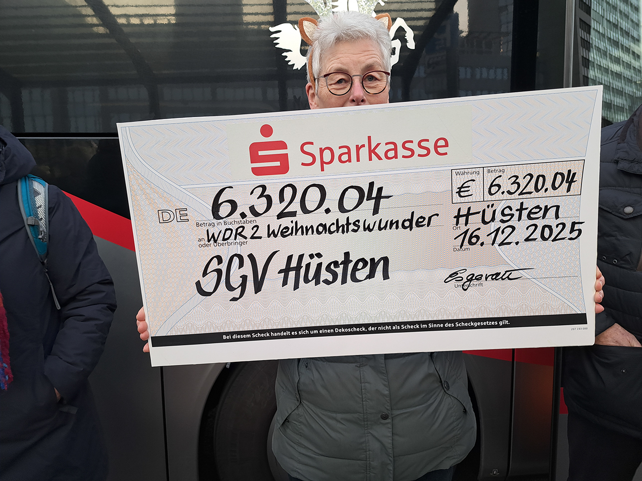 %_tempFileName12-16-Weihnachtswunder_05%