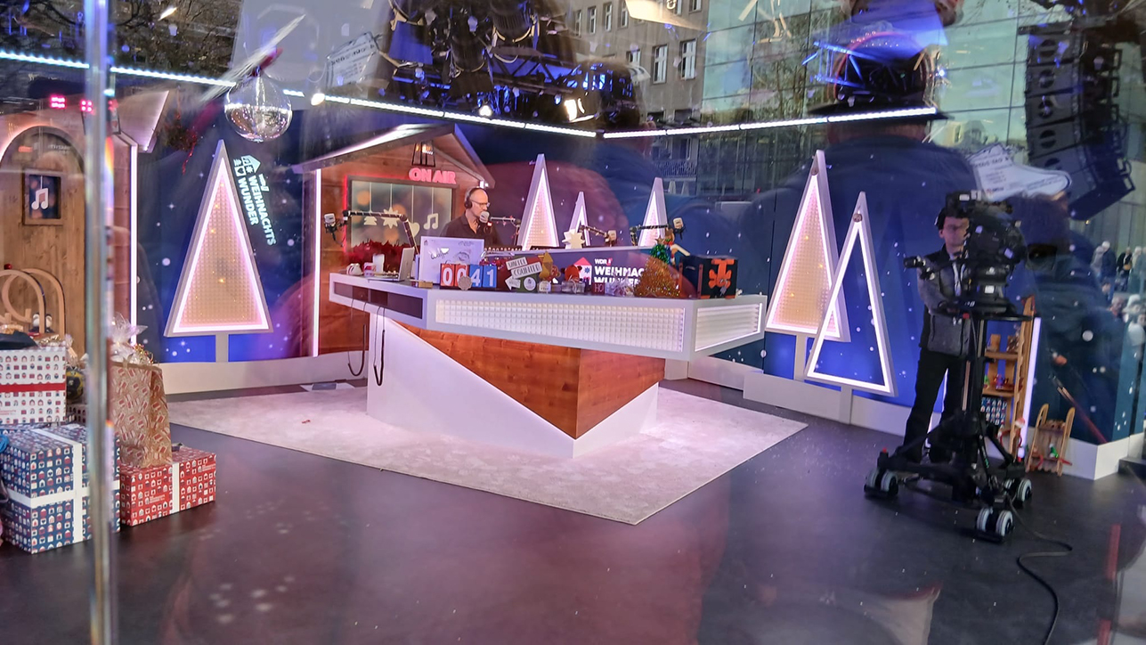 %_tempFileName12-16-Weihnachtswunder_12%