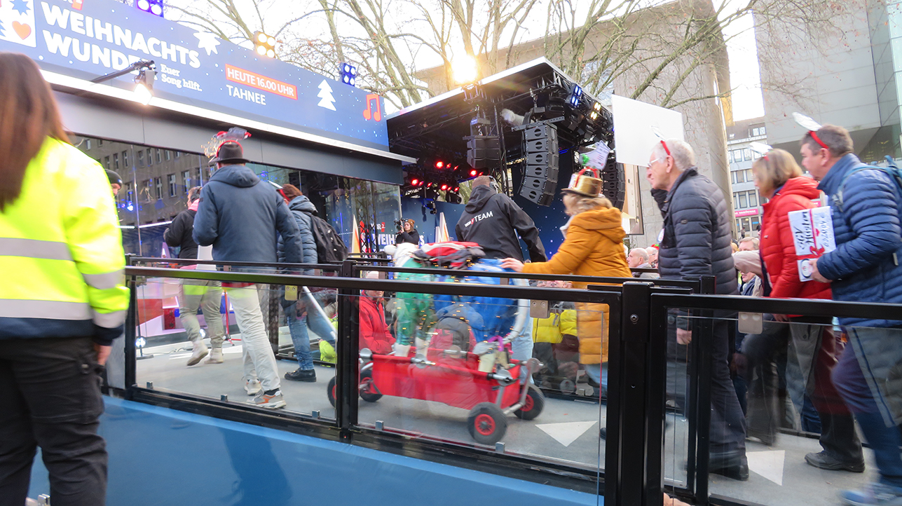 %_tempFileName12-16-Weihnachtswunder_16%