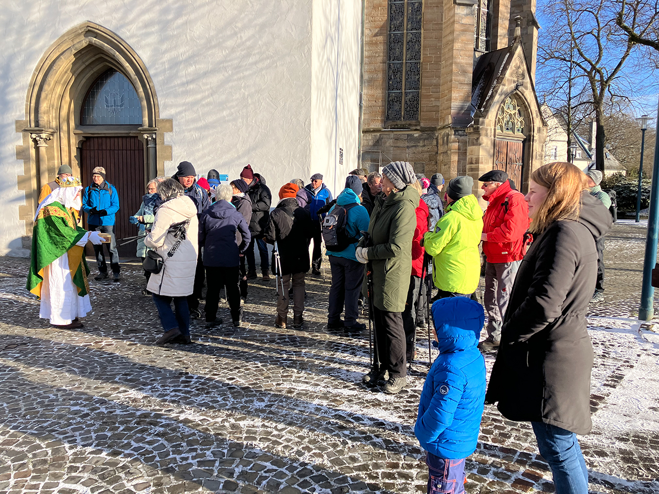 01-10-Eröffnungswanderung_05