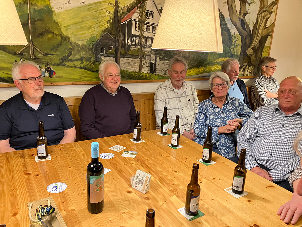 %_tempFileName03-07-Mitgliederversammlung_14%