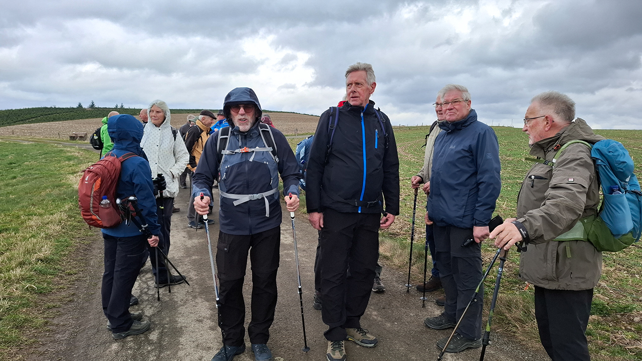 %_tempFileName03-11-Mi-Reiste_05%