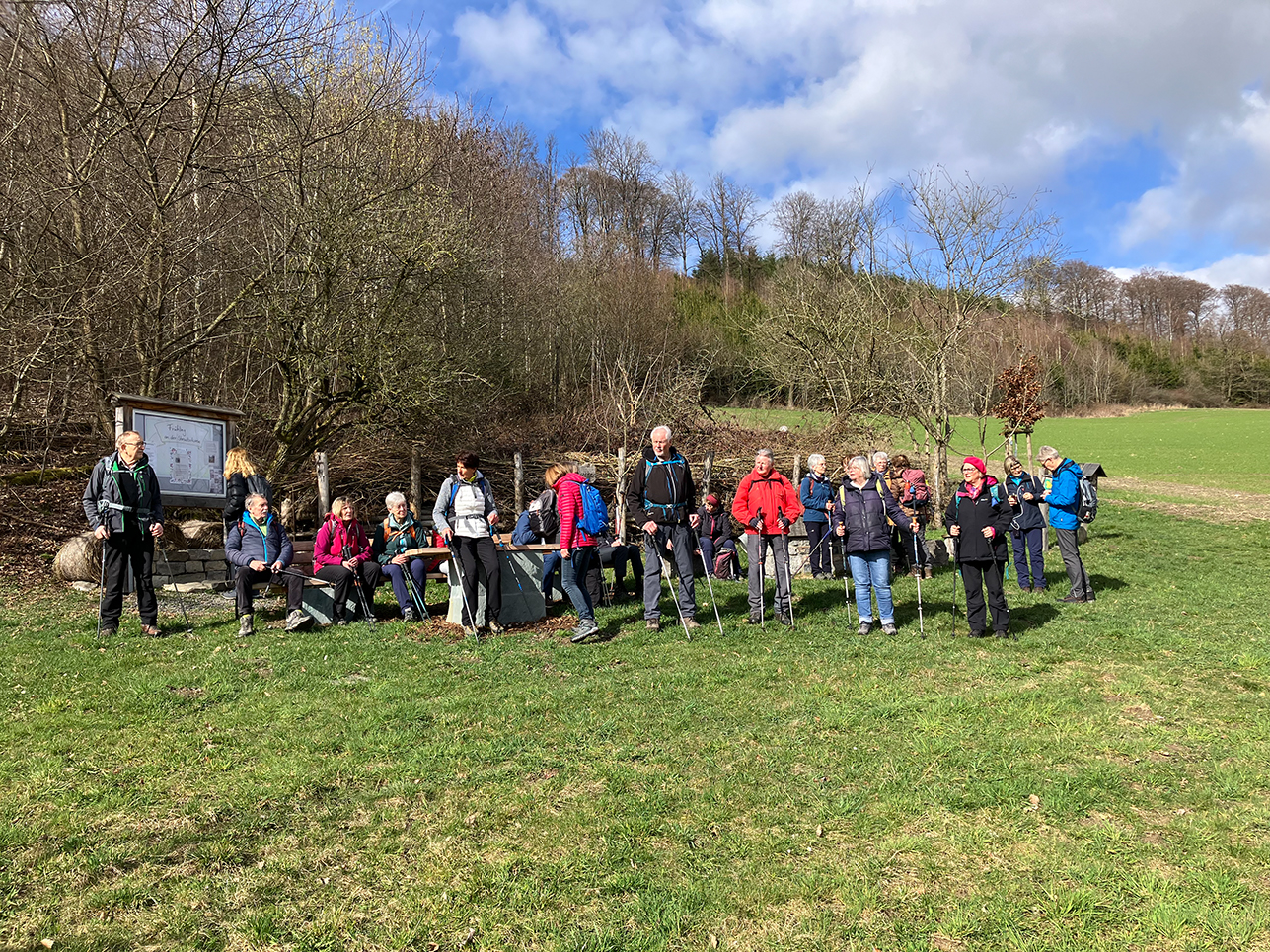 %_tempFileName03-15-Runde-von-Nichtinghausen_12%