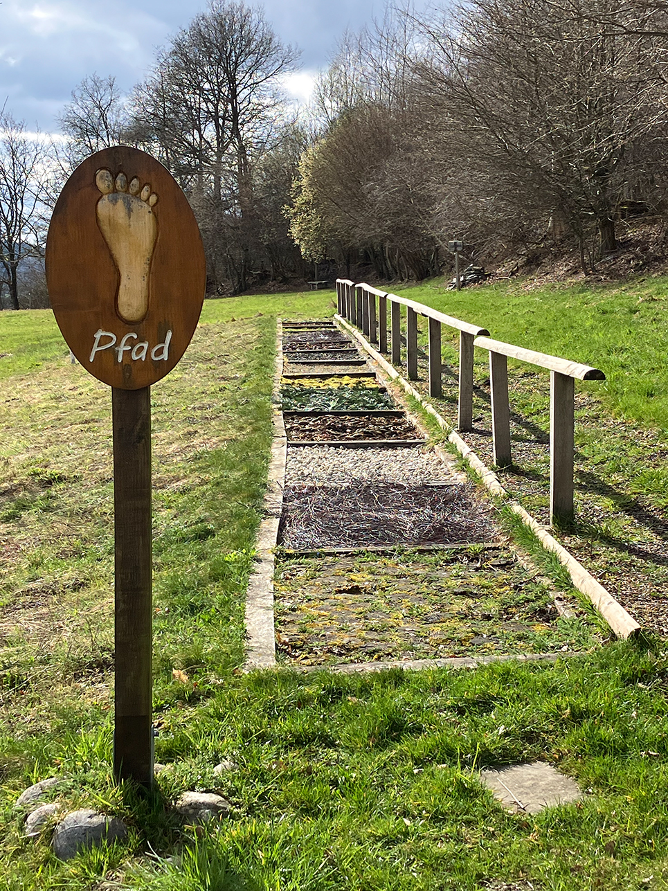 %_tempFileName03-15-Runde-von-Nichtinghausen_13%