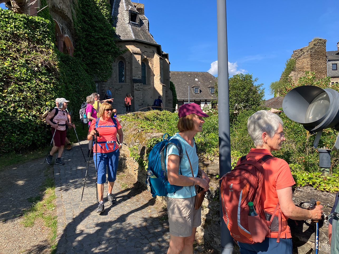 %_tempFileName05-Rheinburgenweg_12%